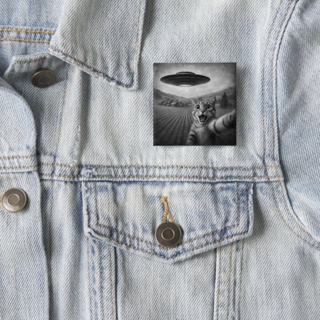 Cat Selfie mit Alien UFO Funny Cat Geschenke Button (Beispiel)