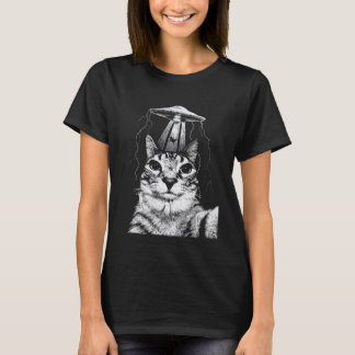 Cat Selfie UFO Vintage Funny Cats Lover Meme Retro T-Shirt