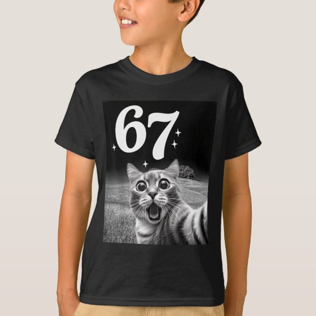 Cat Selfie With 67 Meme Funny Cats Graphic For Men T-Shirt (Vorderseite)
