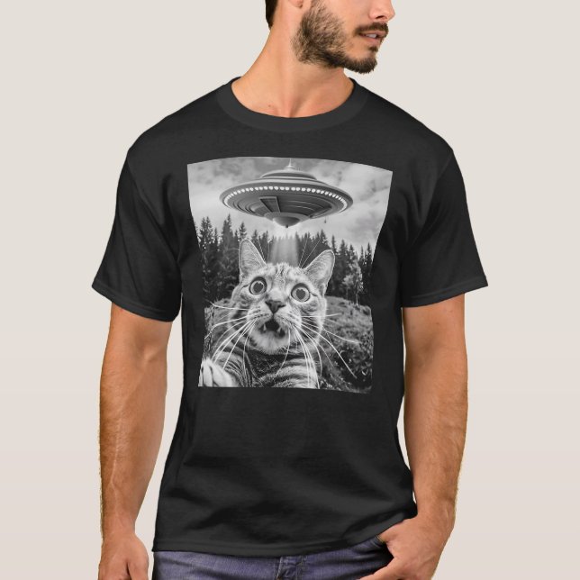Cat Selfie With Alien Ufo Funny Cat For Men Women  T-Shirt (Vorderseite)