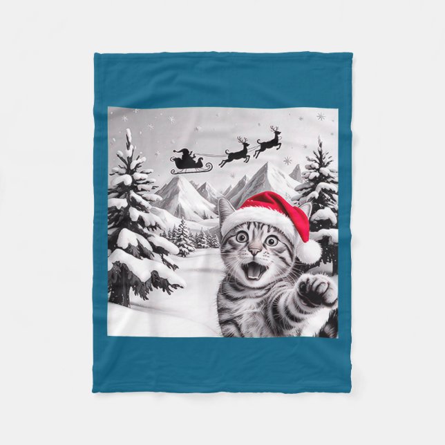 Cat Selfie With Santa  Fleecedecke (Vorderseite)