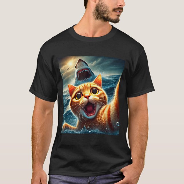 Cat Selfie With Shark Funny  T-Shirt (Vorderseite)