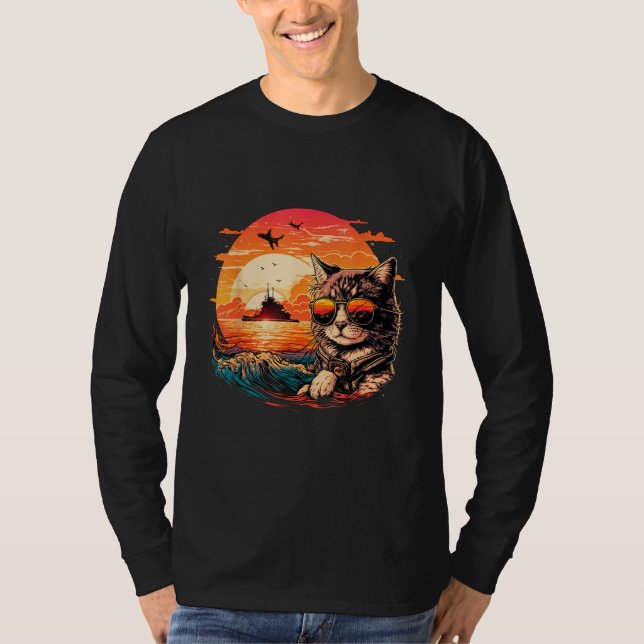 Cat-titude in Paradise Funny Cat on the Beach T-Shirt (Vorderseite)