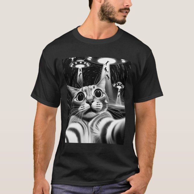 Cat Ufasion _ Funny Cat Meme Retro Alien Cat T-Shirt (Vorderseite)
