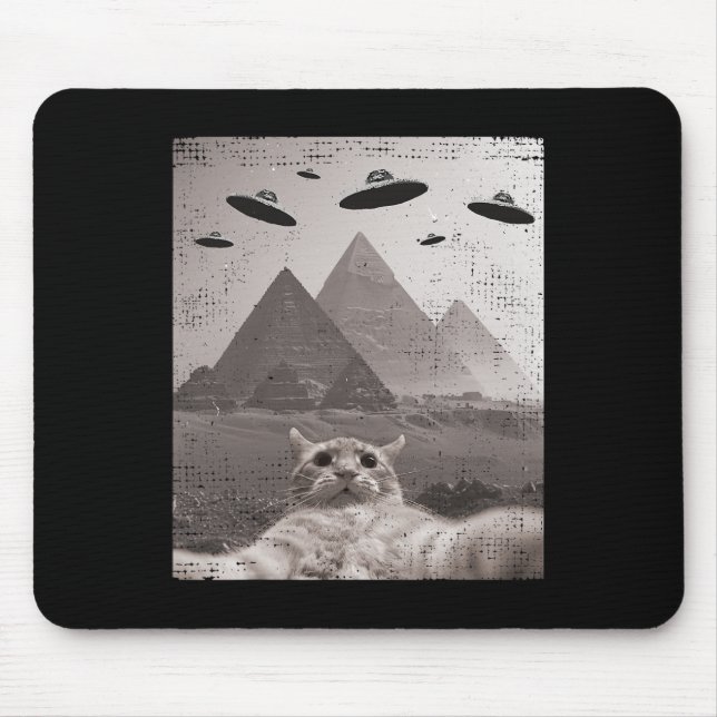 Cat Ufo Meme - Funny Cat Selfie with Ufos Mousepad (Vorne)