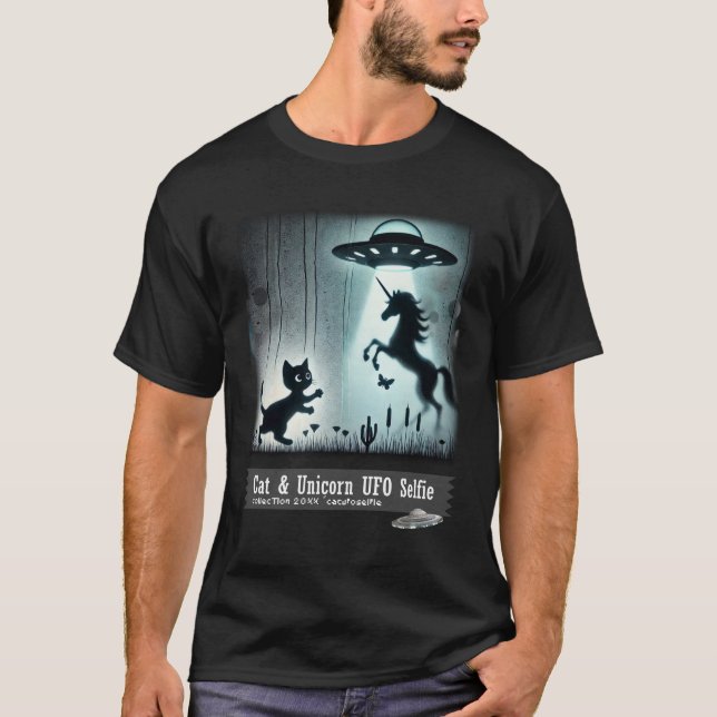Cat & Unicorn UFO Selfie: Alien Ship (man) #09 T-Shirt (Vorderseite)