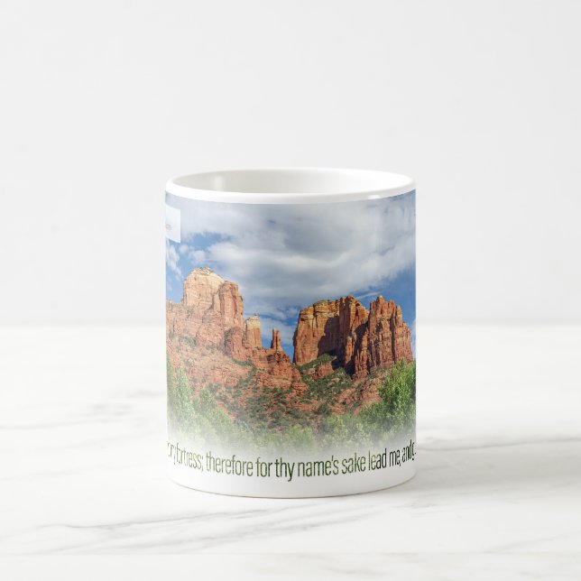 Cathedral Rock Psalm 31:3 KJV Kaffeetasse (Mittel)