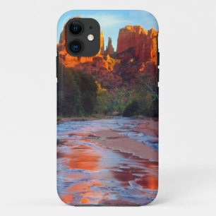 Cathedral Rock spiegelt sich bei Sonnenuntergang i Case-Mate iPhone Hülle