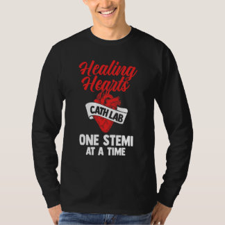 Cathlab Healing Hearts Krankenpflege Katheter Kran T-Shirt