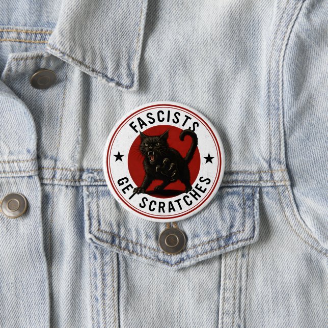 Cats Against Fascists Button (Beispiel)