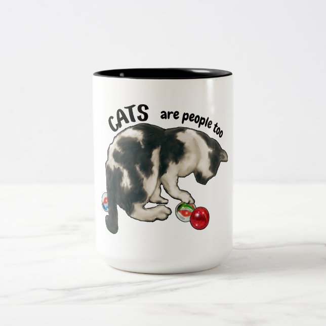 CATS are PEOPLE Too, Artwork of Cat and Marbles Zweifarbige Tasse (Mittel)