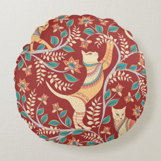 Cats with ornaments,branches with flowers and leav rundes kissen