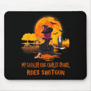 Cavalier fährt mit Schrotflinte Hund und Hexe Lust Mousepad
