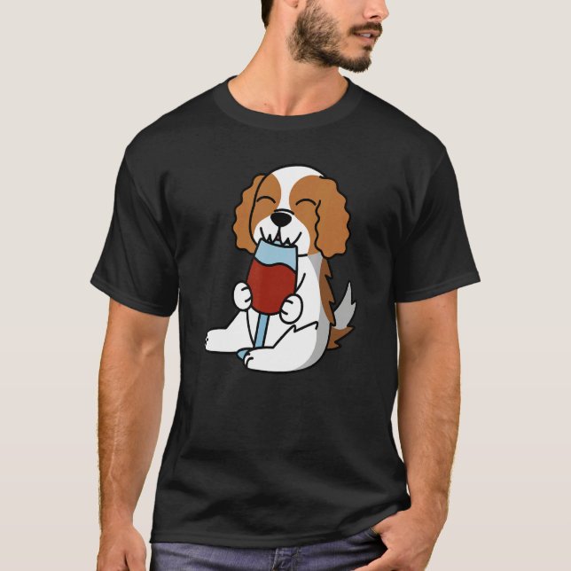 Cavalier King Charles Spaniel Drinking Wine Dog T-Shirt (Vorderseite)
