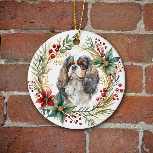 Cavalier King Charles Spaniel Holiday Wreath Keramik Ornament (Von Creator hochgeladen)