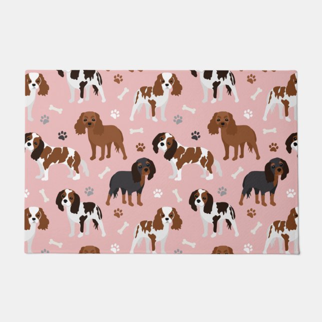 Cavalier King Charles Spaniel Paws and Bones Fußmatte (Vorderseite)