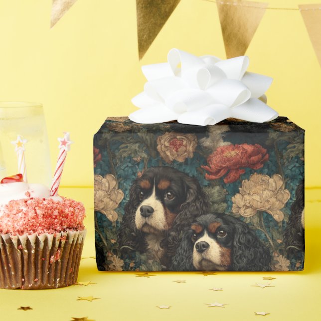 Cavalier King Charles Spaniels Victorian Floral Geschenkpapier (Geburtstagsparty)