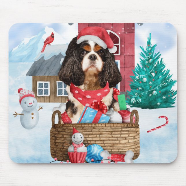 Cavalier King Dog im Schnee Weihnachtshundehaus Mousepad (Vorne)