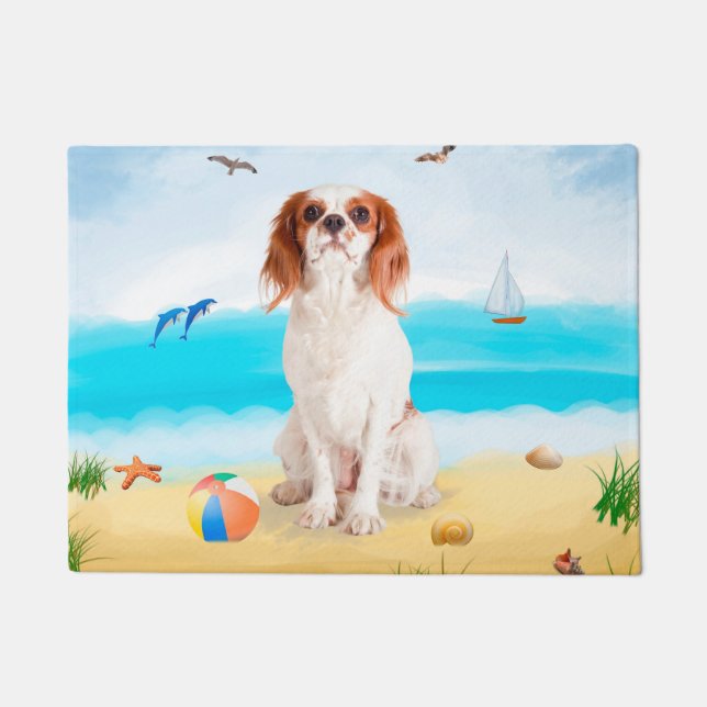 Cavalier King Dog on Beach Fußmatte (Vorderseite)
