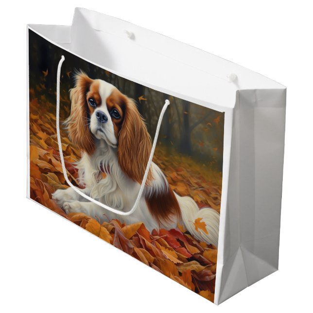 Cavalier King im Herbst Leaves Fall Inspiriert Große Geschenktüte (Vorderseite Schrägansicht)