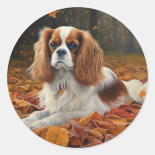 Cavalier King im Herbst Leaves Fall Inspiriert Runder Aufkleber