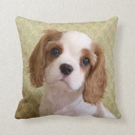 Cavalier Spaniel Welpe Throw Kissen