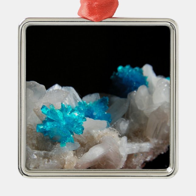 Cavansite auf Stilbite Ornament Aus Metall (Vorne)
