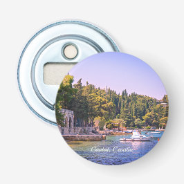 Cavtat, Kroatien Sicht auf den Strand Flaschenöffner