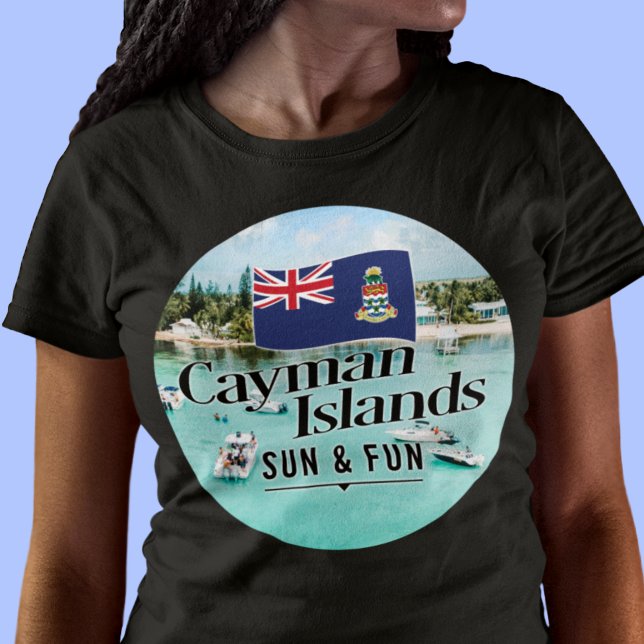 "Cayman Islands Sun & Fun" mit Flagge T-Shirt (Von Creator hochgeladen)