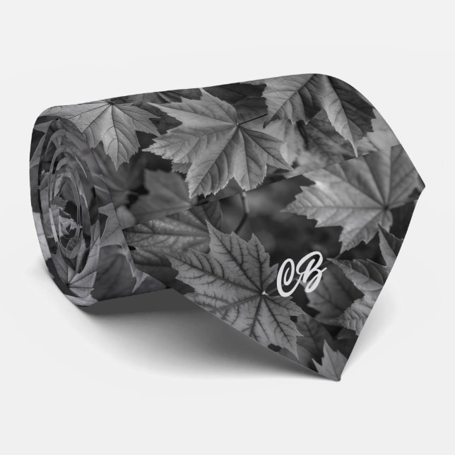 "CB" Neck Tie Krawatte (Gerollt)