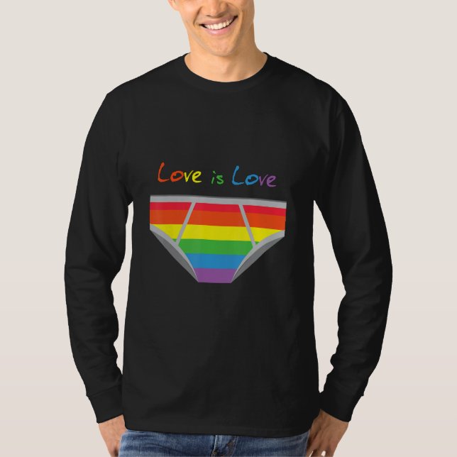 Celebrate Love with Our Pride Flag Boxer T-Shirt (Vorderseite)