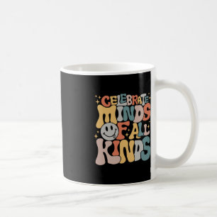 Celebrate Minds aller Art von Autismus im Bereich Kaffeetasse