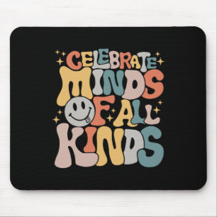 Celebrate Minds aller Art von Autismus im Bereich  Mousepad