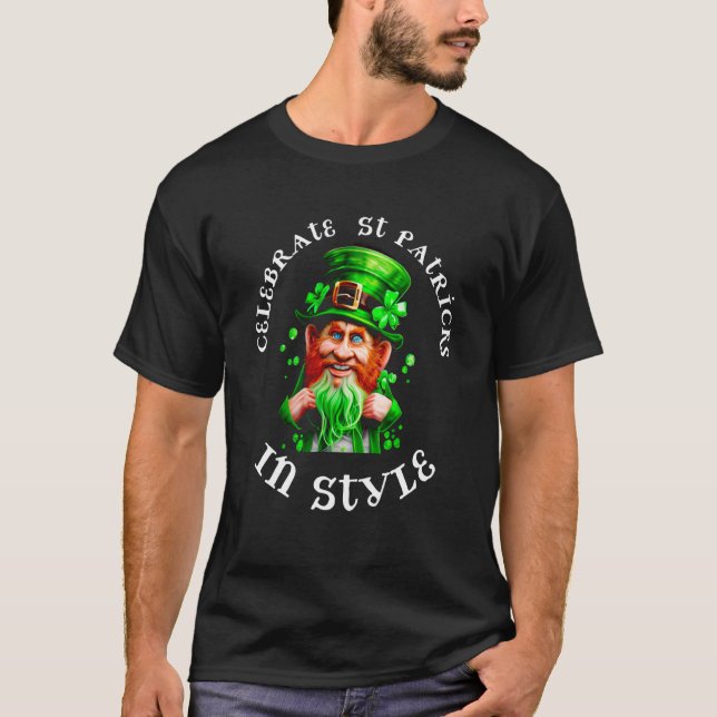 Celebrate St Patrick's Day in style with Lucky Cha T-Shirt (Vorderseite)