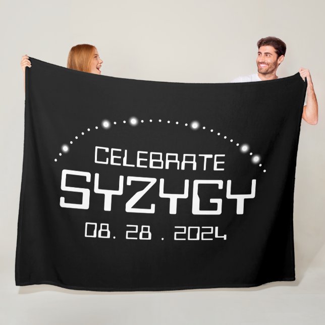 Celebrate Syzygy am 28. August 2024 Fleecedecke (Beispiel)