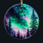 Celestial Aurora Borealis Northern Lights Vivid Keramik Ornament<br><div class="desc">Ein atemberaubendes Stück, das die himmlische Schönheit des Nachthimmels verkörpert. Dieses exquisite Ornament zeigt eine lebendige Darstellung des Waldes, der Berge und einen sternenvollen Nachthimmel mit der faszinierenden Darstellung der Aurora Borealis. Vor dem Hintergrund des tiefen Sternenhimmels wirbeln die Nordlichter in einer atemberaubenden Medaille aus dunkelgrünem, türkisfarbenem Blau, lila Licht...</div>