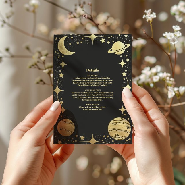 Celestial Black Gold Crescent Moon Wedding Begleitkarte (Von Creator hochgeladen)
