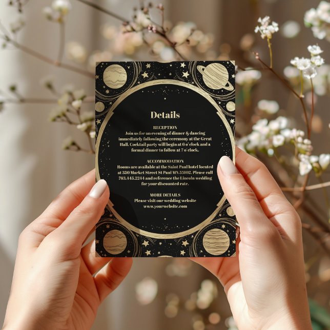 Celestial Black Gold Crescent Moon Wedding Begleitkarte (Von Creator hochgeladen)