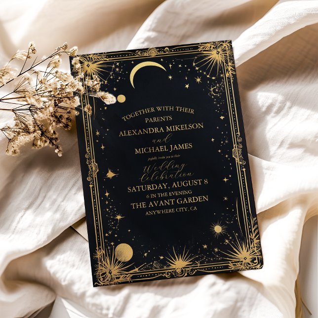Celestial Black Gold Sun Moon Astronomie Hochzeit Einladung (Von Creator hochgeladen)