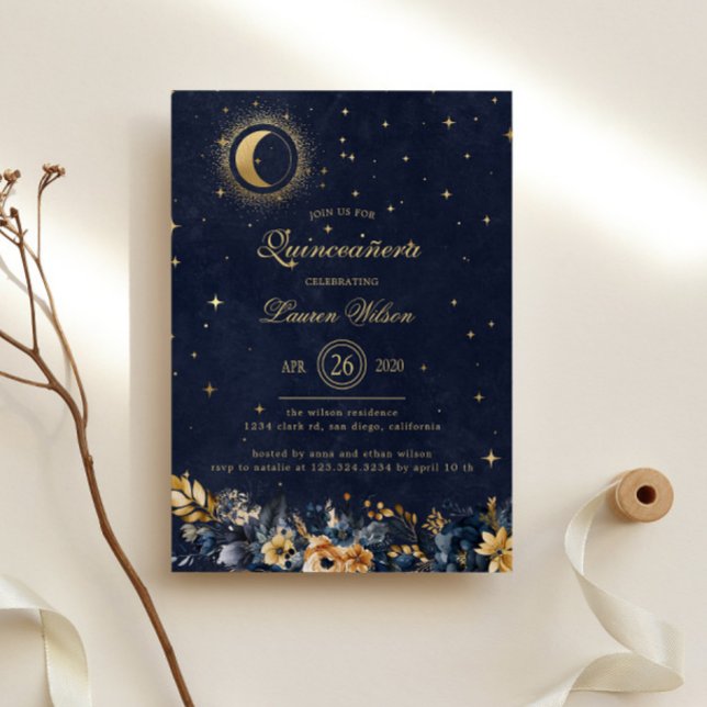 Celestial Floral Blue Gold Stars Quinceanera Einladung (Von Creator hochgeladen)