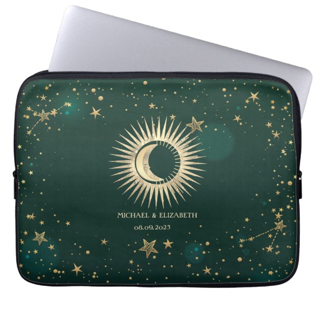 Celestial Gold Sun and Moon Stars Green Laptopschutzhülle (Vorderseite)