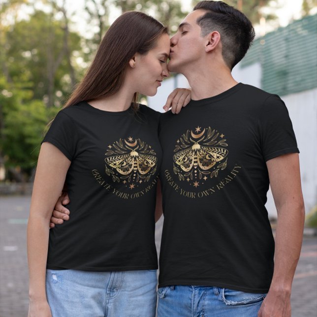 Celestial Golden Moth T-Shirt (Von Creator hochgeladen)