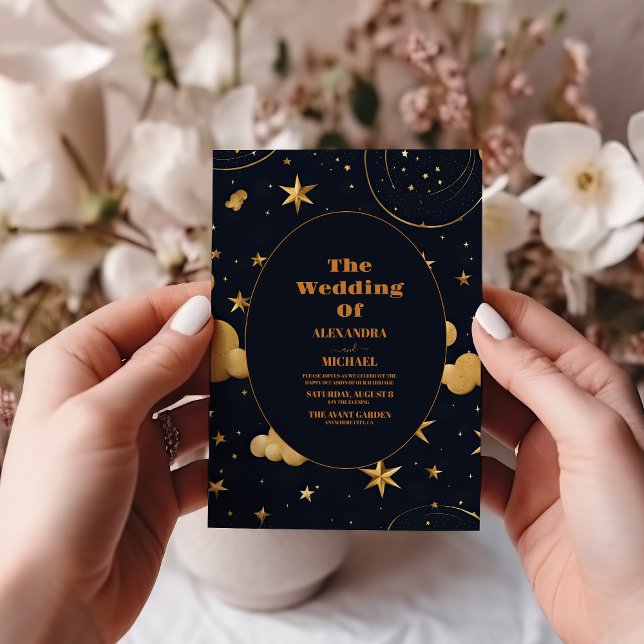 Celestial Midnight Blue Stars Moon Wedding Einladung (Von Creator hochgeladen)