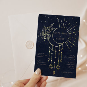 Celestial Midnight Gold Stars Moon Wedding Folieneinladung
