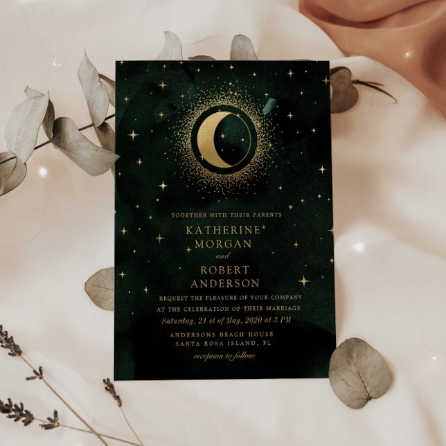 Celestial Midnight Green Stars Moon Wedding Einladung (Von Creator hochgeladen)