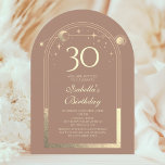 Celestial Mocha Gold Sun Moon Stars 30. Einladung<br><div class="desc">Celestial Mocha Mousse Gold Sun Moon Astronomie 30. Geburtstag Einladungen bietet eine elegante goldene Sonne, Mond und Sterne mit einem goldenen Rahmen auf einem mochaotischen Hintergrund. Im Inneren ist Ihre individuelle Einladung zum dreißigsten Geburtstag Informationen. Personalisieren Sie den Text in den Textfeldern, indem Sie ihn bearbeiten. Für Sie entworfen von...</div>