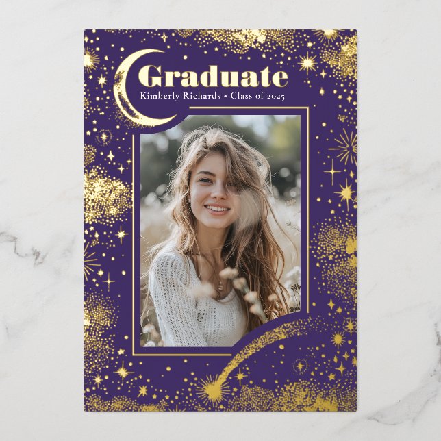 Celestial Moon and Stars Graduate Foto Abschluss Folieneinladung (Vorderseite)