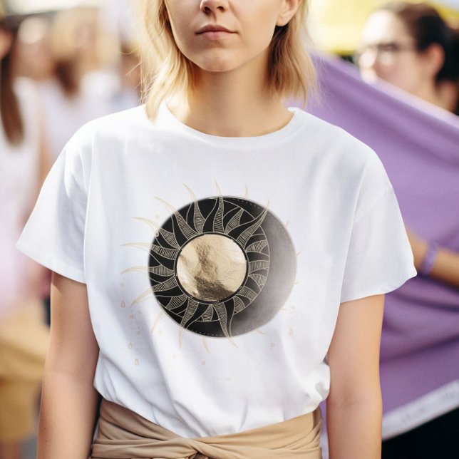Celestial Moon T-Shirt (Von Creator hochgeladen)