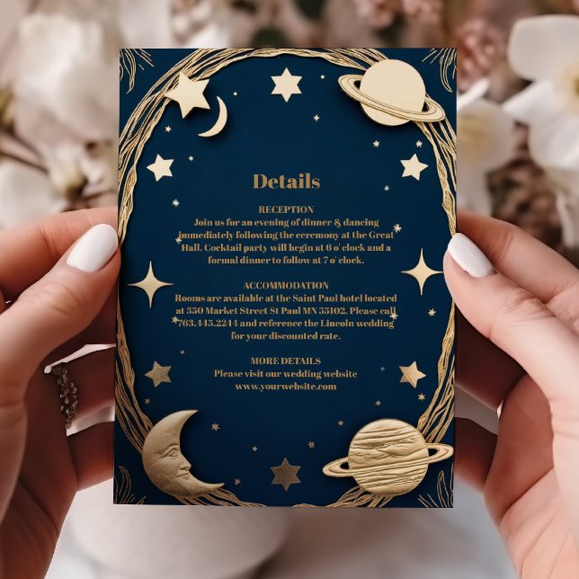 Celestial Navy Gold Crescent Moon Wedding Begleitkarte (Von Creator hochgeladen)