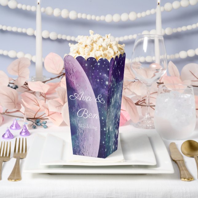 Celestial Purple Galaxy Moon Wedding  Geschenkschachtel (Hochzeit)